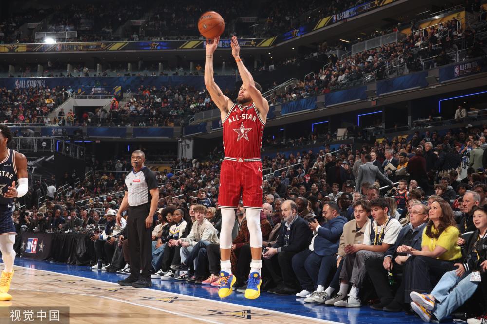 俱乐部的长 俱乐部的长